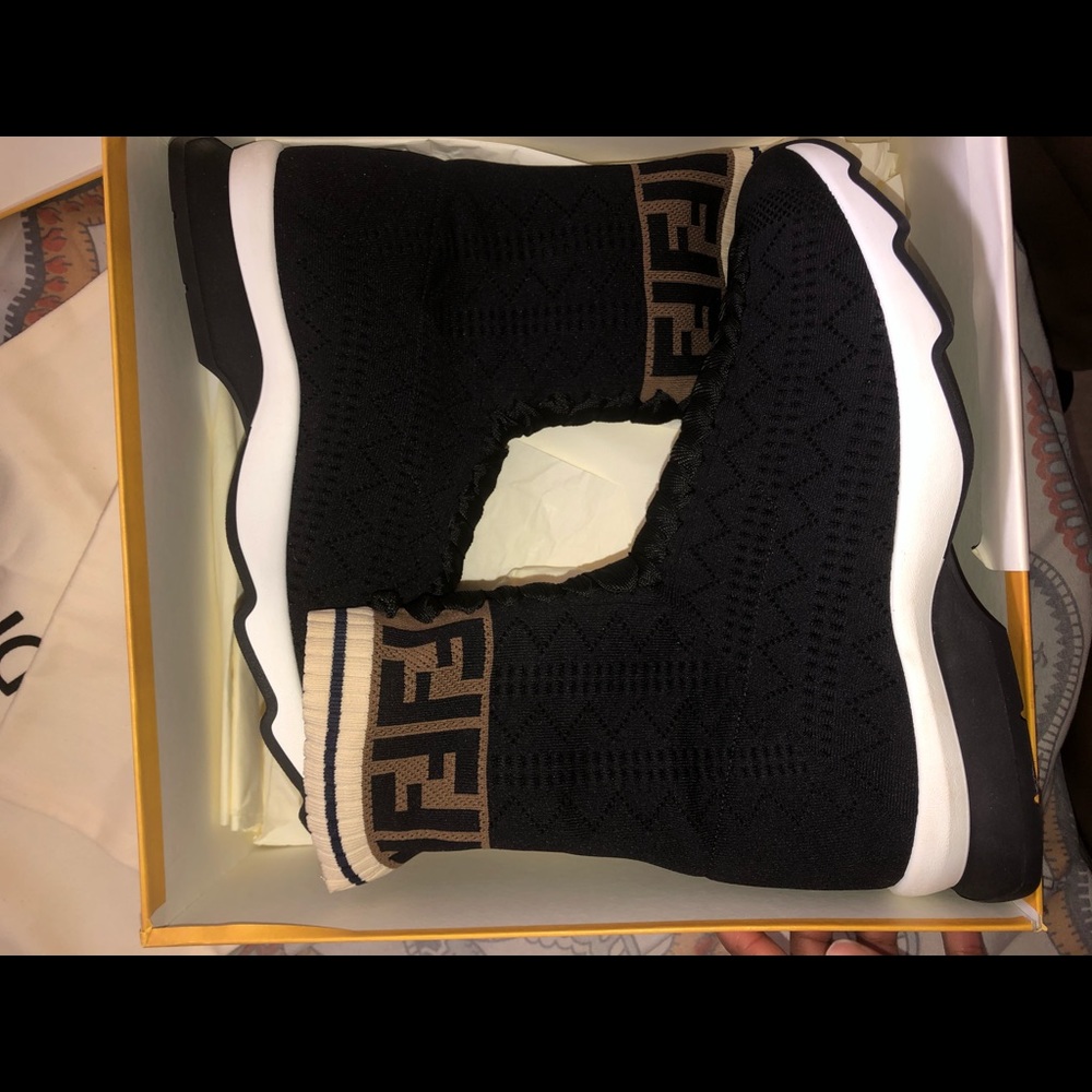 Fendi Runway sneakers , beautiful design & color